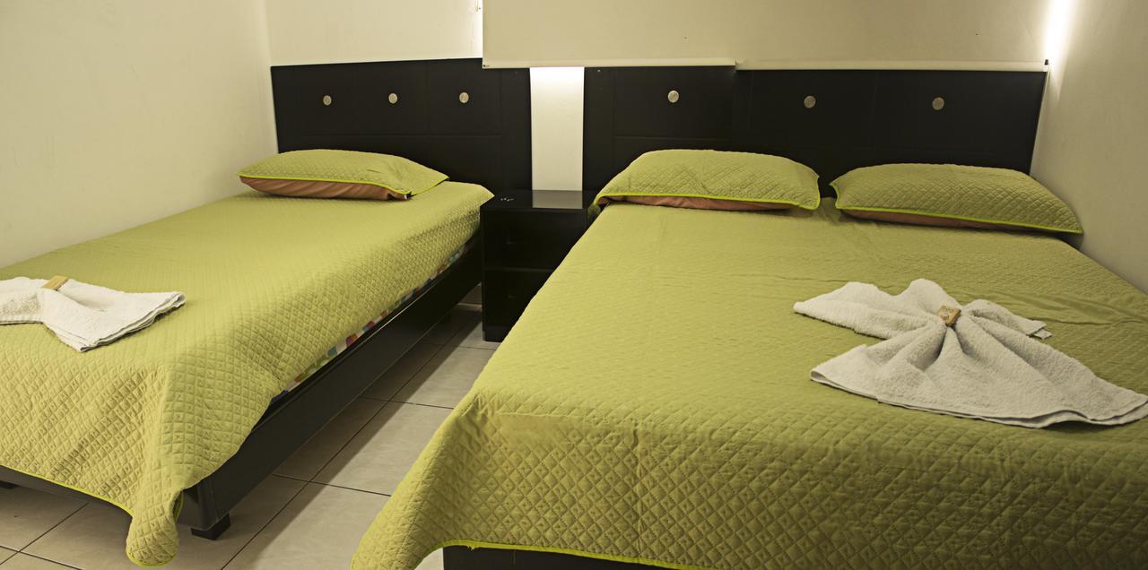 Hotel Centro Real San Gil Extérieur photo